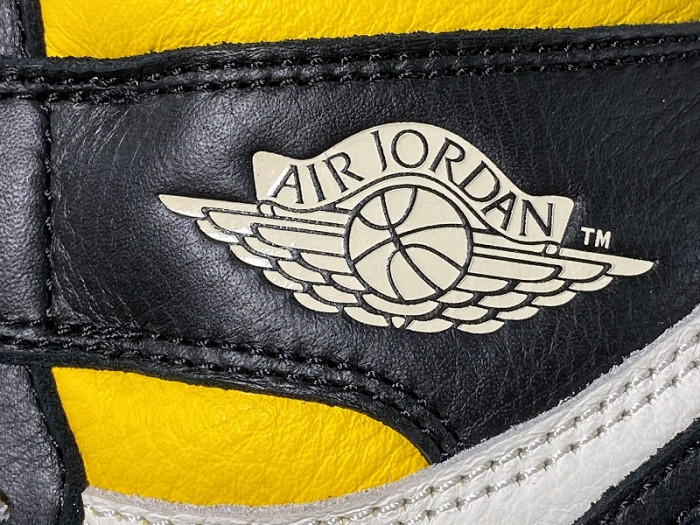 AIR JORDAN 1 RETRO HIGH OG NRG
