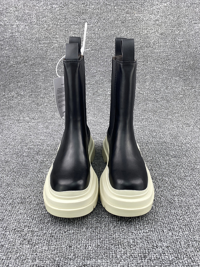 BOTTEGA VENETA SNEAKER