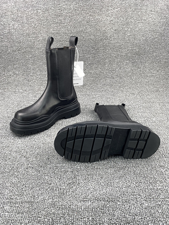 BOTTEGA VENETA SNEAKER
