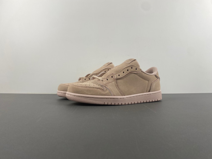 Travis Scott x Air Jordan 1 AO1935-204