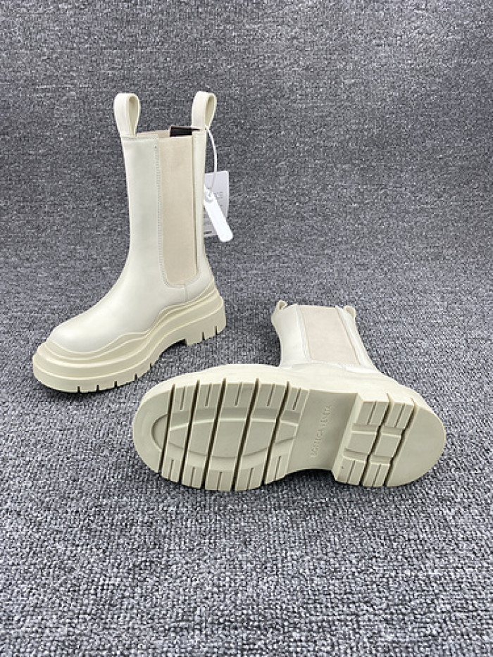 BOTTEGA VENETA SNEAKER
