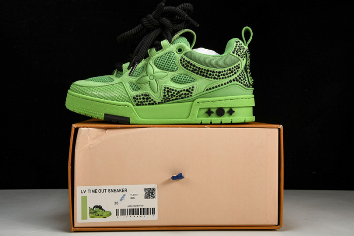 L&V SNEAKERS