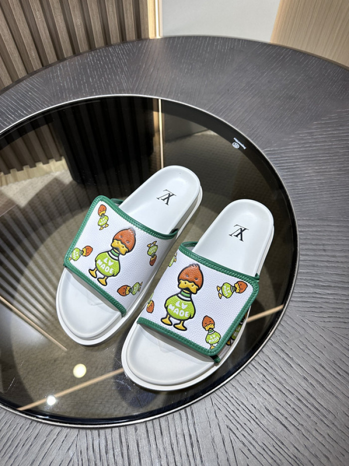 L&V SLIPPERS