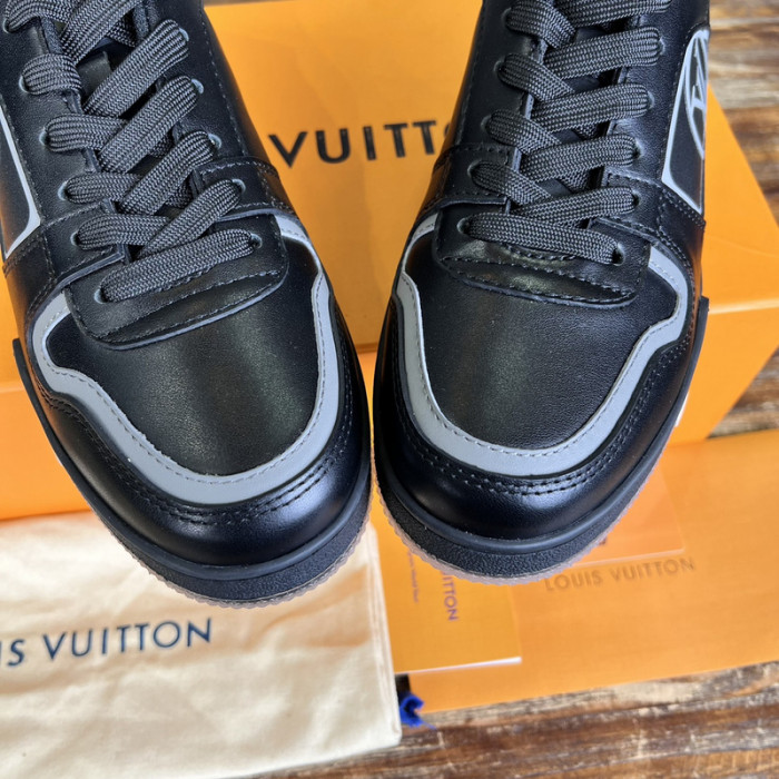 L&V SNEAKERS