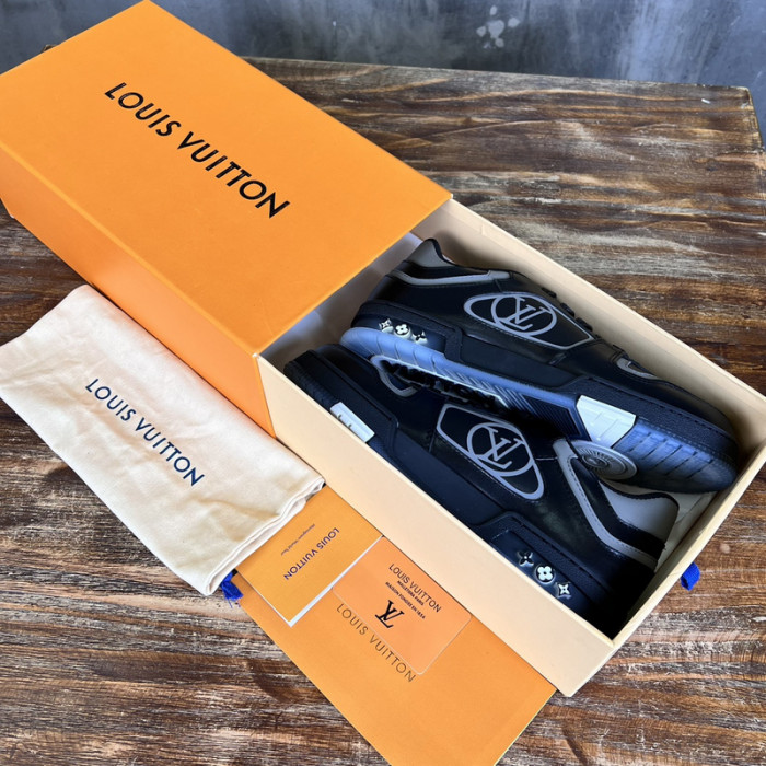 L&V SNEAKERS