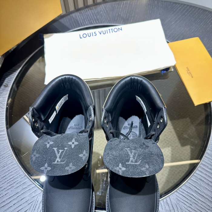 L&V SNEAKERS