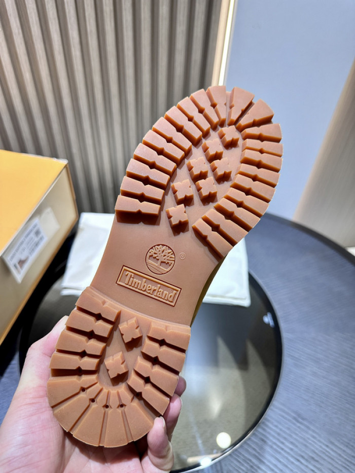 L&V SNEAKERS