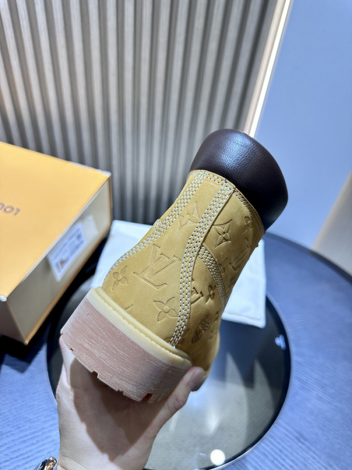 L&V SNEAKERS