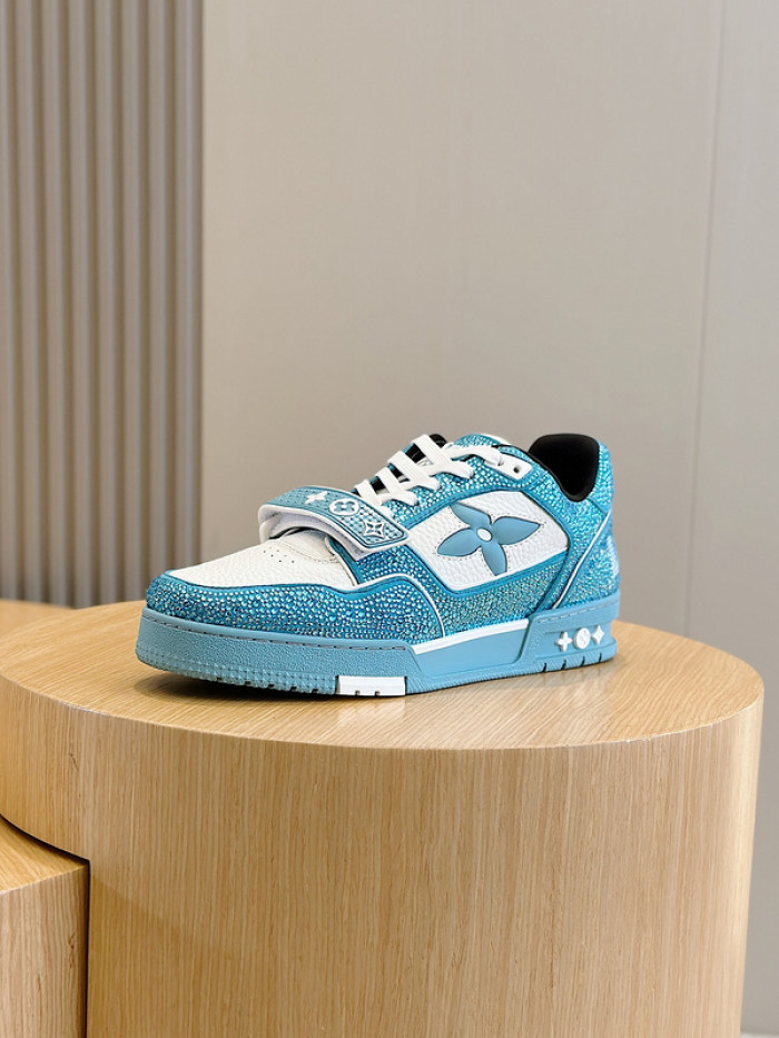 L&V SNEAKERS