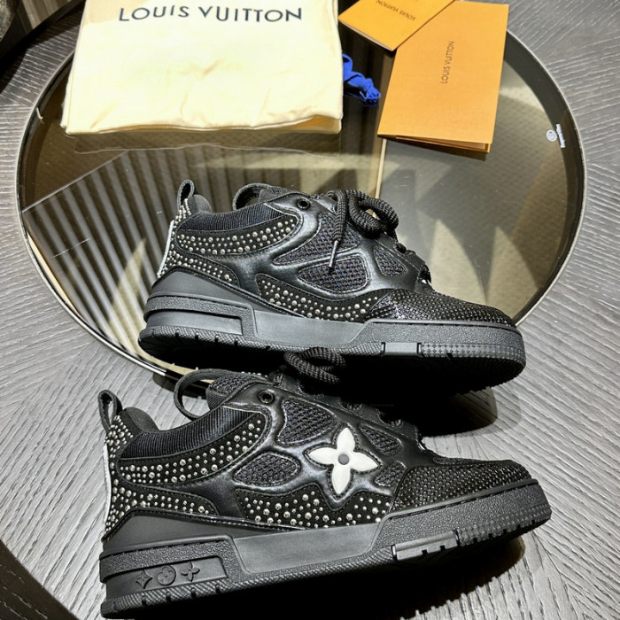 L&V SNEAKERS