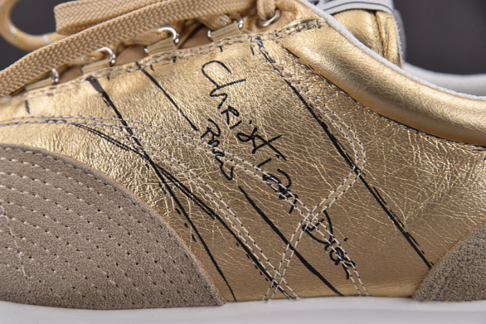 D designer sneaker