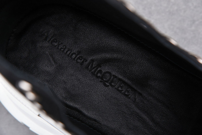 Alexander McQueen Boots black
