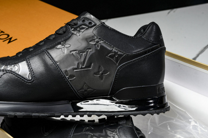L&V SNEAKERS