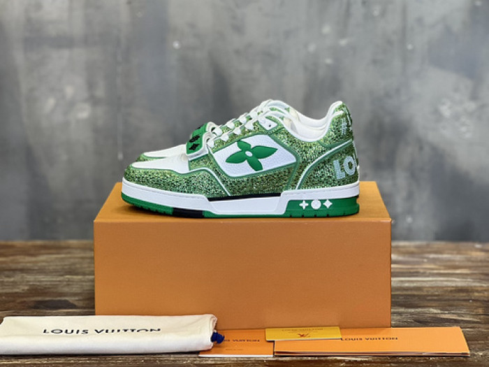 L&V SNEAKERS