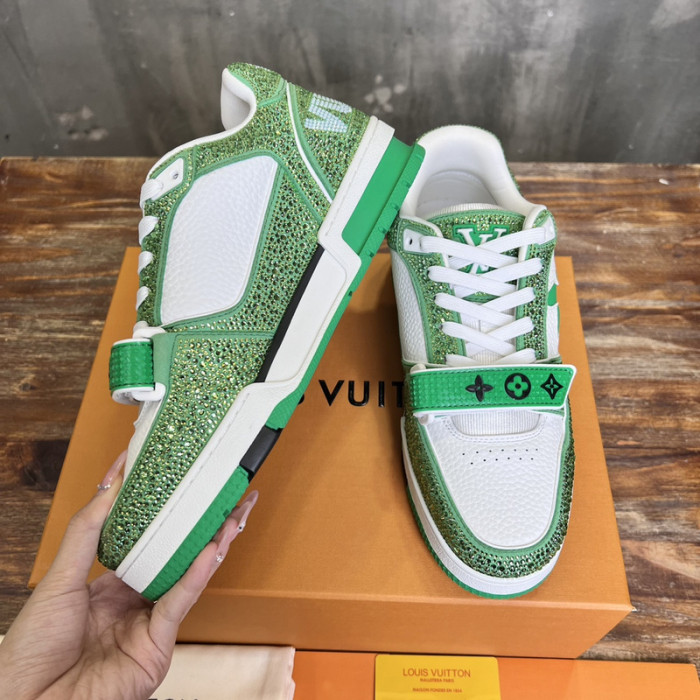 L&V SNEAKERS