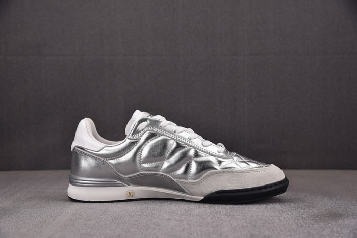 CHANEEL sneaker