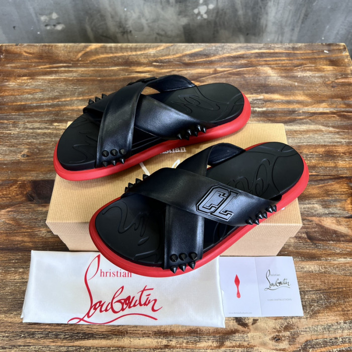 CL SLIPPERS