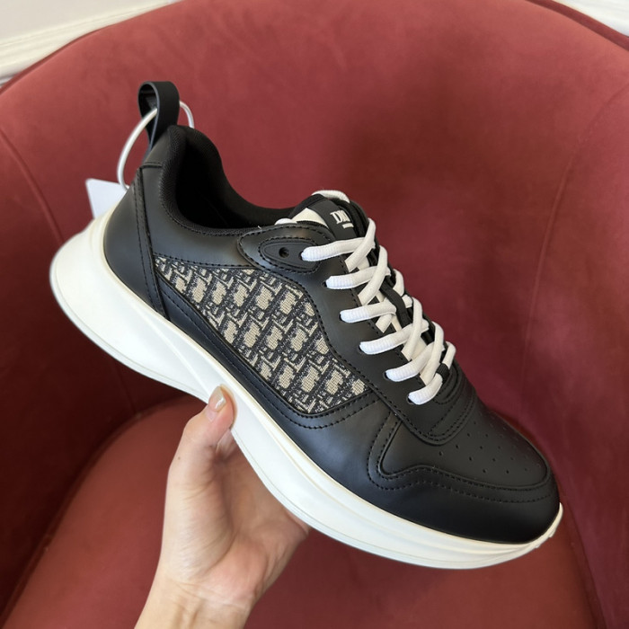 DI*O*R B25 PANKICK