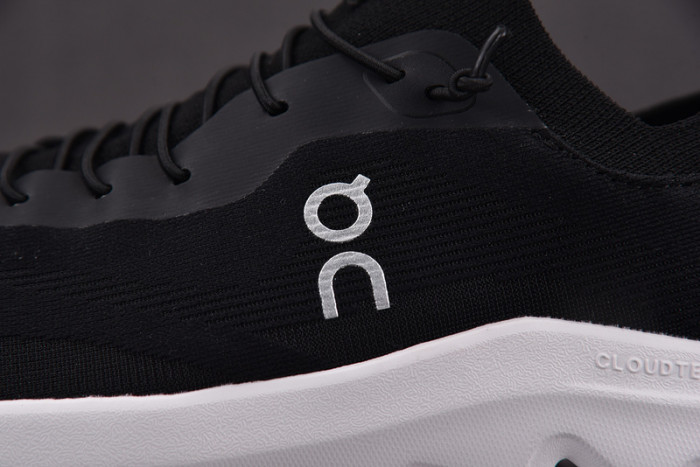 LOE*WE * sneaker
