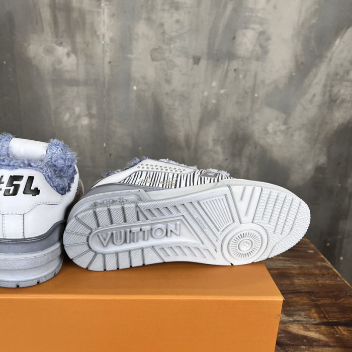 L&V SNEAKERS