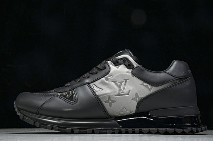 L&V SNEAKERS