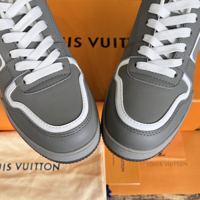 L&V SNEAKERS