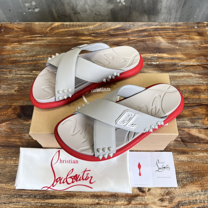 CL SLIPPERS