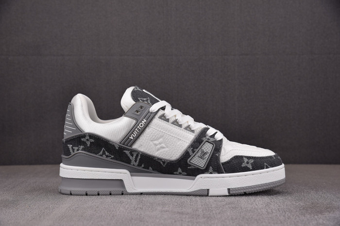 L&V SNEAKERS