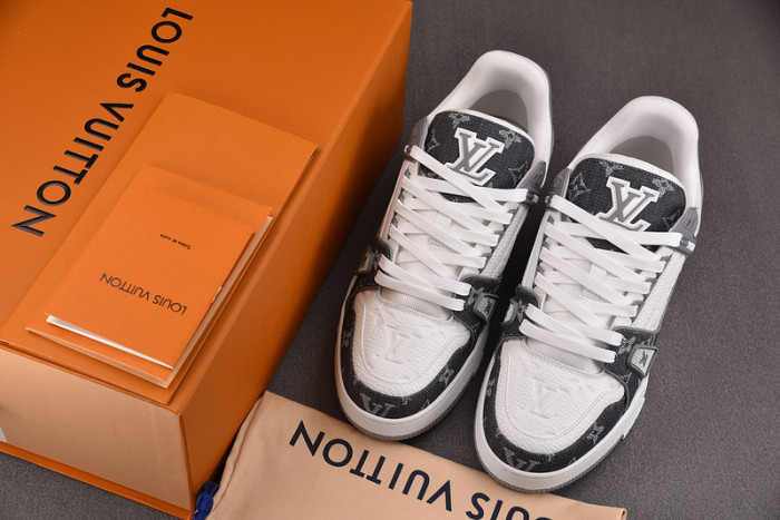 L&V SNEAKERS
