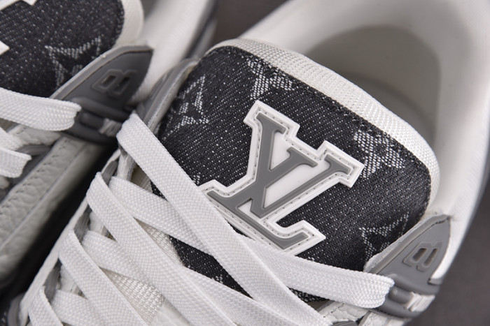 L&V SNEAKERS