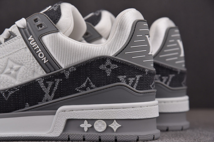 L&V SNEAKERS