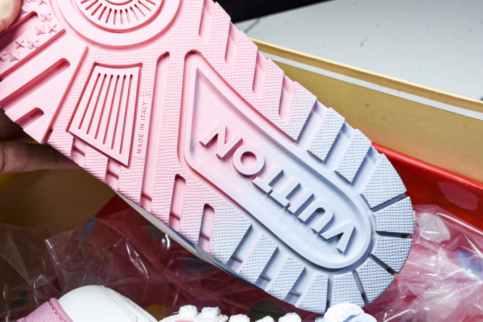 L&V SNEAKERS