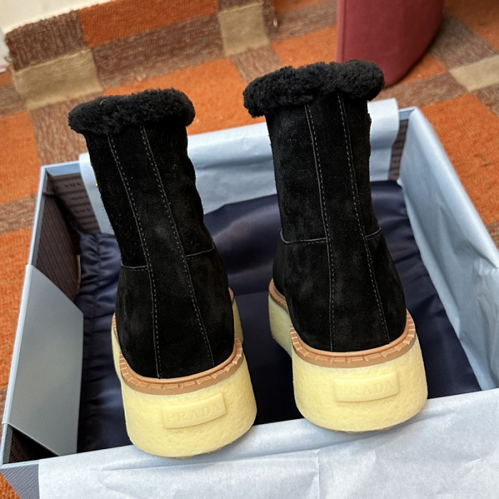 PRA designer sneaker