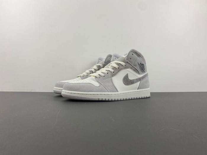 Wmns Jordan 1 Mid FQ7720-002