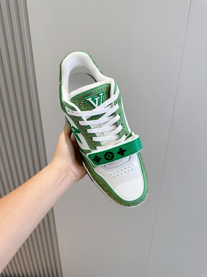 L&V SNEAKERS