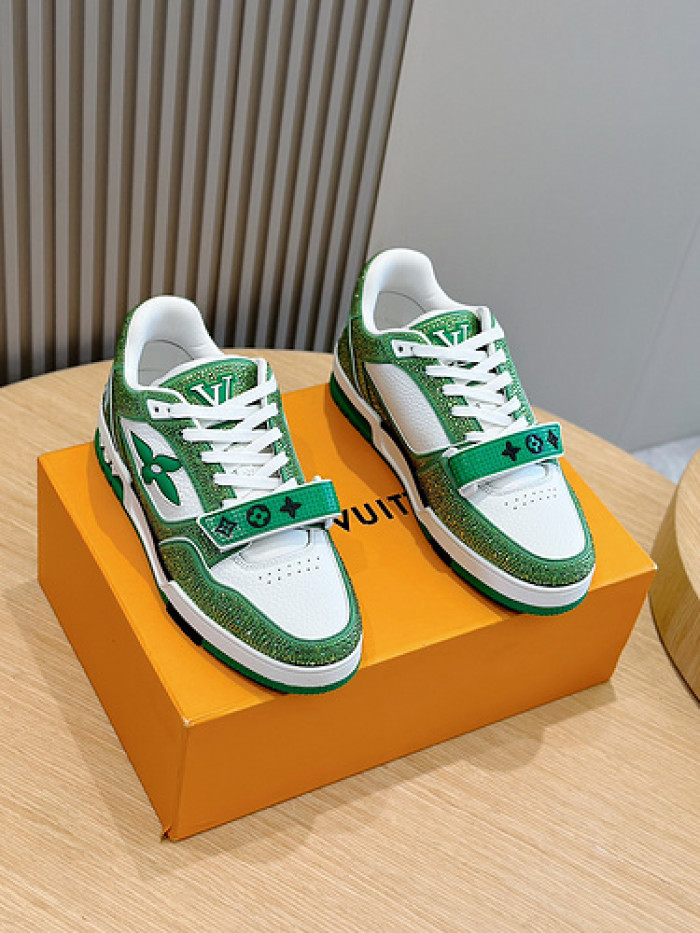 L&V SNEAKERS