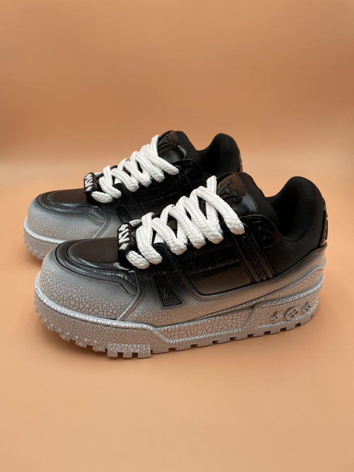 L&V SNEAKERS