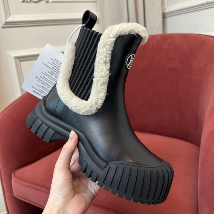 L&V SNEAKERS