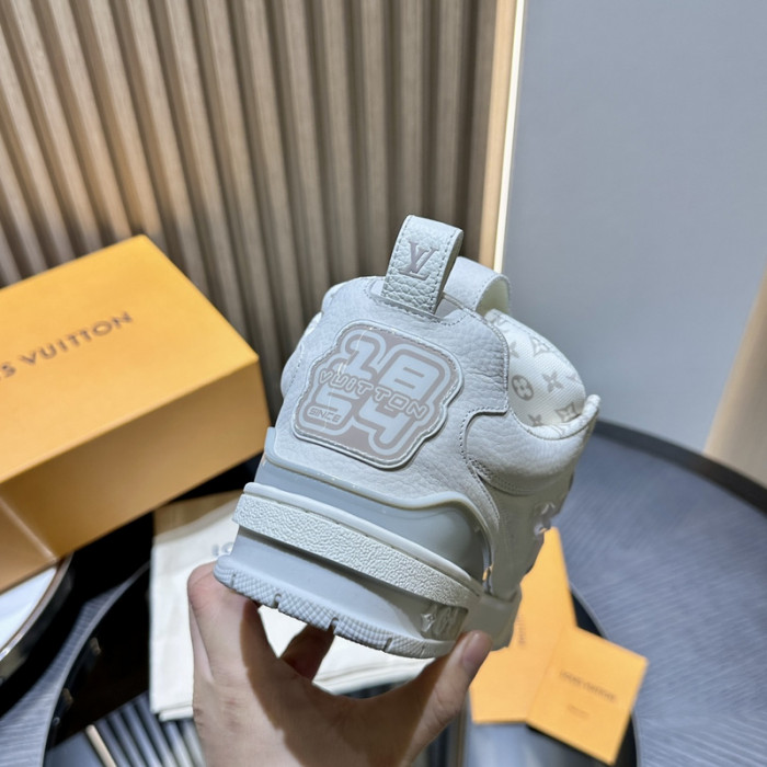 L&V SNEAKERS