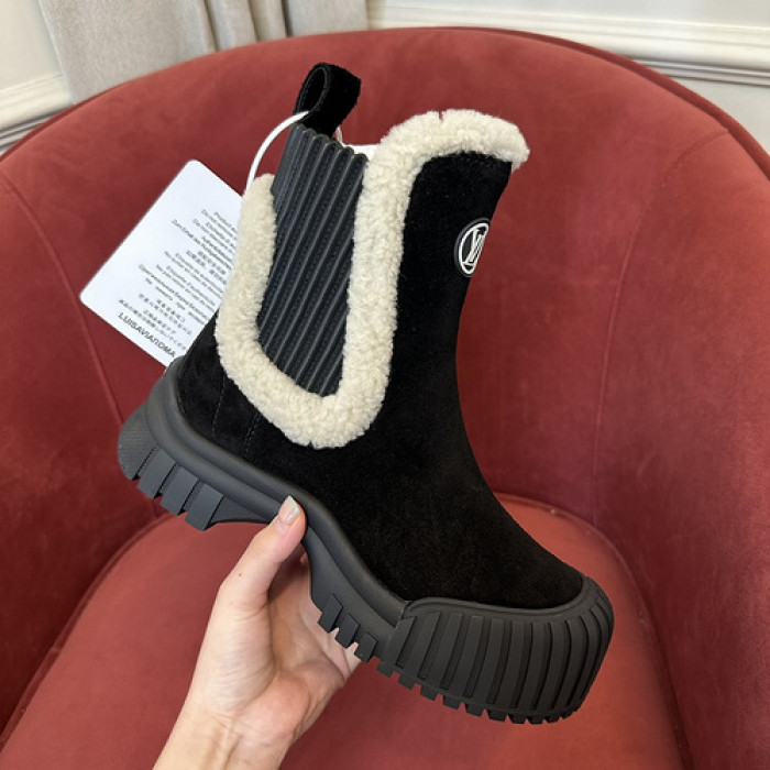 L&V SNEAKERS