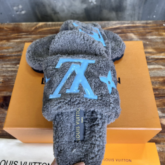 L&V SLIPPERS