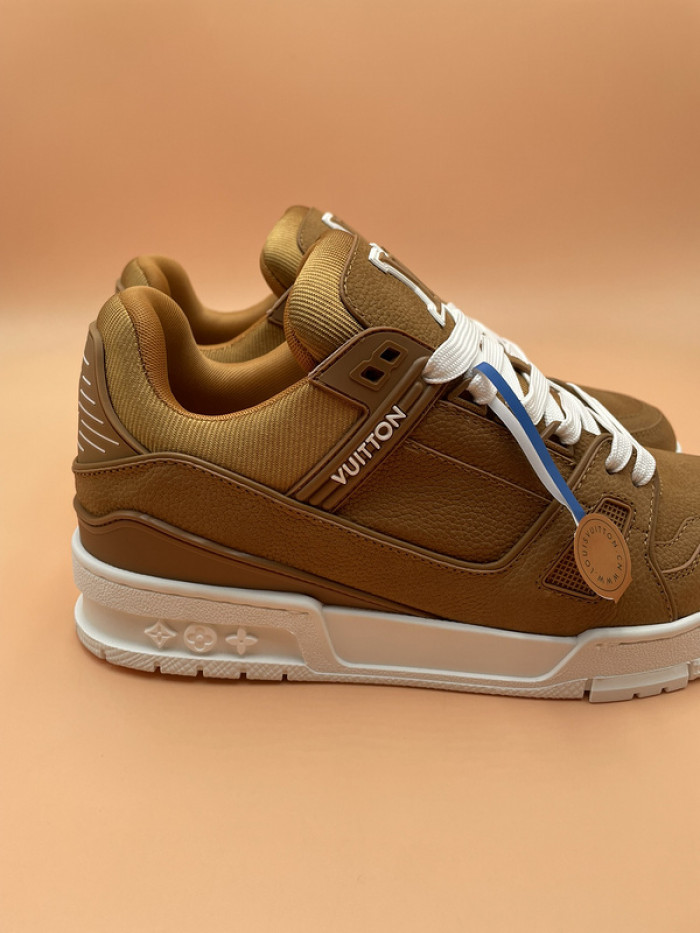 L&V SNEAKERS