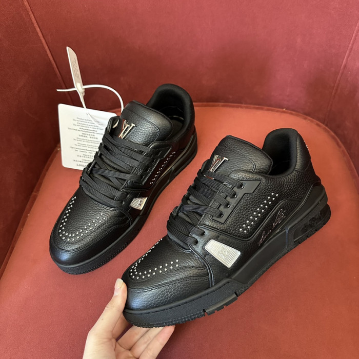L&V SNEAKERS