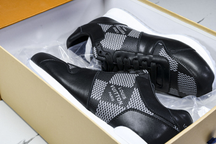 L&V SNEAKERS