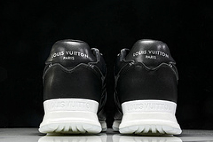 L&V SNEAKERS