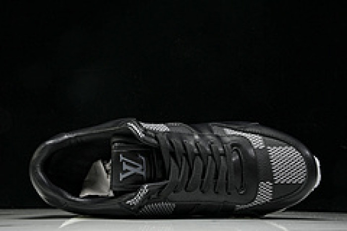 L&V SNEAKERS