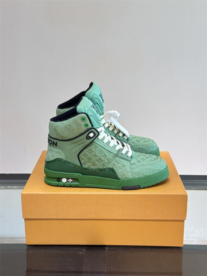 L&V SNEAKERS
