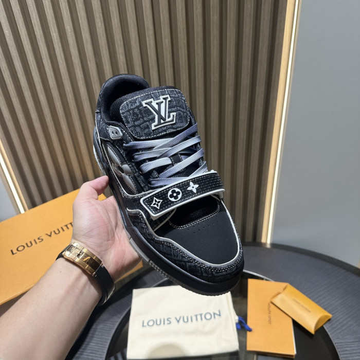 L&V SNEAKERS