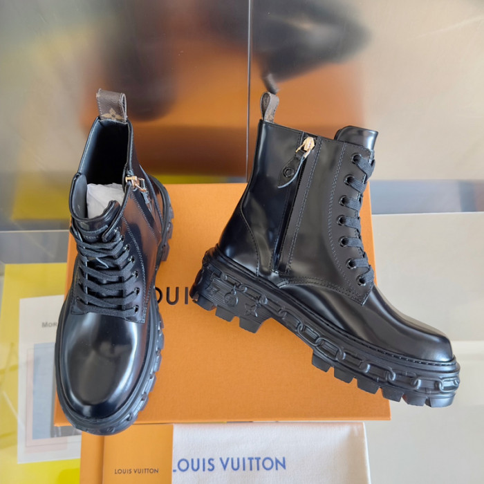L&V SNEAKERS