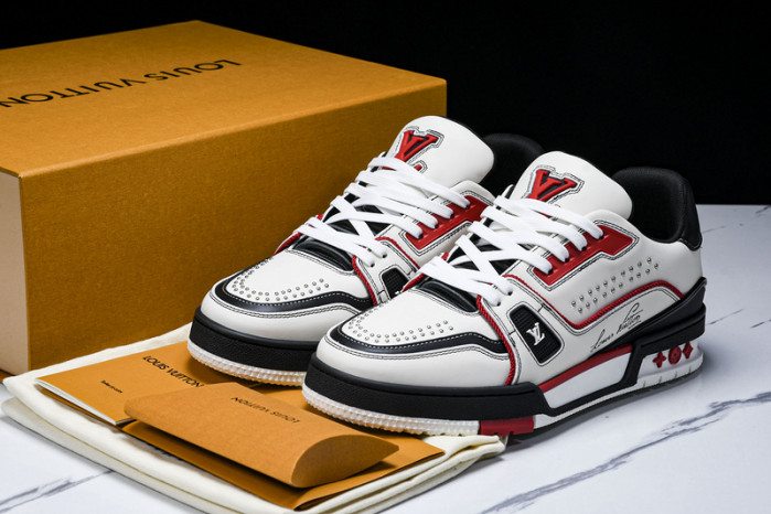 L&V SNEAKERS